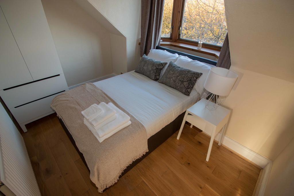 Bright & Airy Two Bed Set In Granite Daire Aberdeen Dış mekan fotoğraf